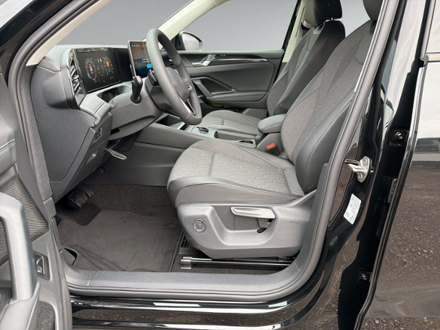 Tiguan 1.5 eTSI DSG AHK+360°+5J-GARANT+ACC+eHECK
