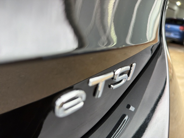 Tiguan 1.5 eTSI DSG AHK+360°+5J-GARANT+ACC+eHECK