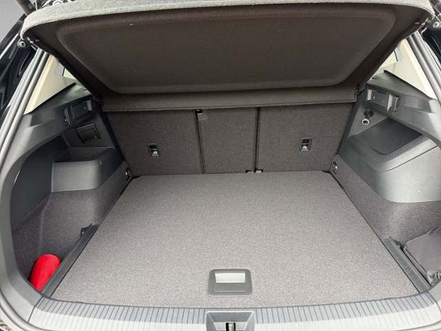 Tiguan 1.5 eTSI DSG AHK+360°+5J-GARANT+ACC+eHECK