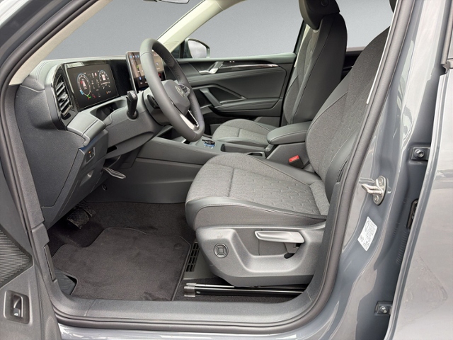 Tiguan 1.5 eTSI DSG AHK+360°+5J-GARANT+ACC+eHECK