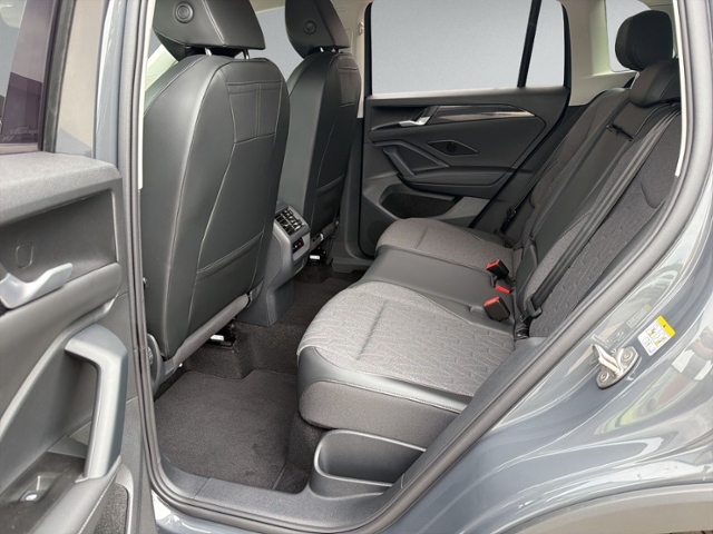 Tiguan 1.5 eTSI DSG AHK+360°+5J-GARANT+ACC+eHECK