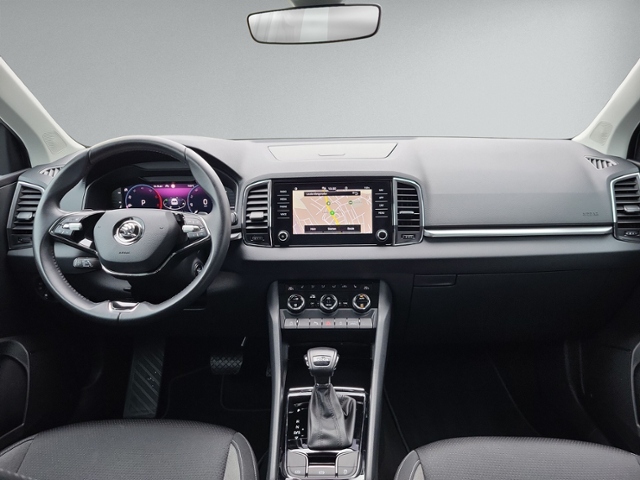 Karoq 2.0 TDI DSG TOUR AHK+RFK+ACC+NAVI+LED+SIHZ