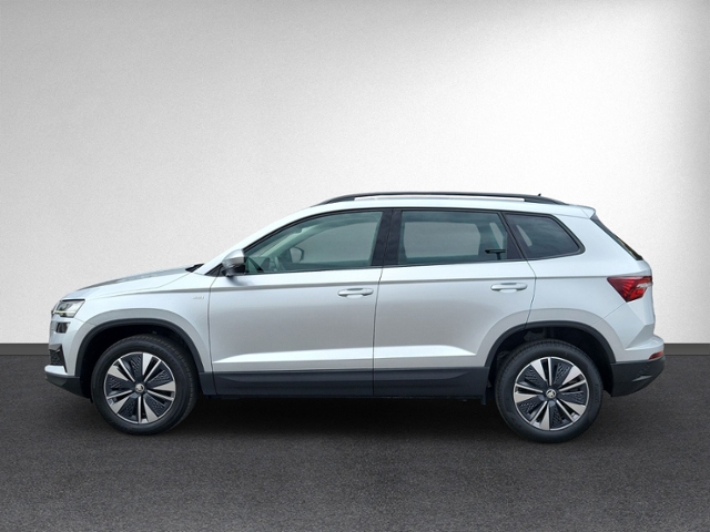 Karoq 2.0 TDI DSG TOUR AHK+RFK+ACC+NAVI+LED+SIHZ