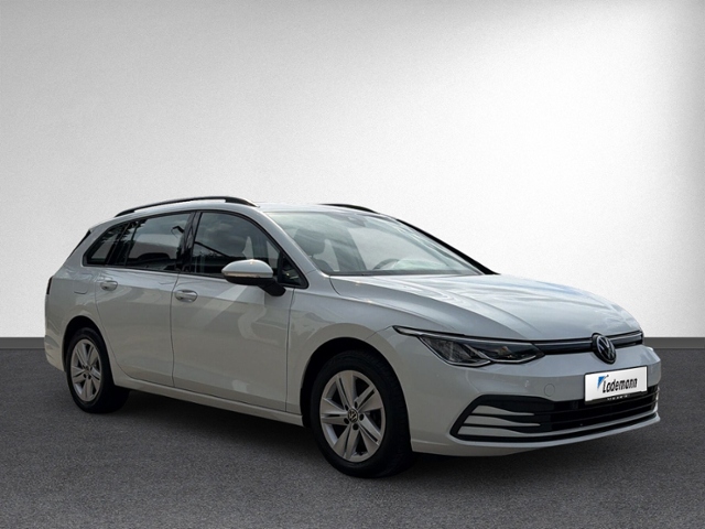Golf VIII Variant 2.0 TDI AHK+NAVI.+ACC+PDC+LED+