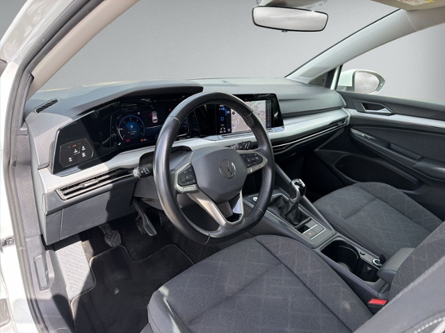 Golf VIII Variant 2.0 TDI AHK+NAVI.+ACC+PDC+LED+