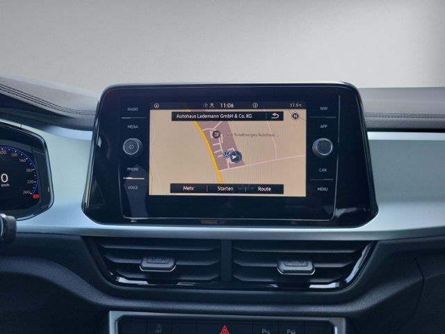 T-Roc 1.5 TSI Life LED+NAVI+AHK+RFK+ACC+PDC+APP+