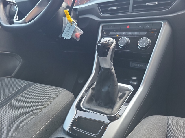 T-Roc 1.5 TSI Life LED+NAVI+AHK+RFK+ACC+PDC+APP+
