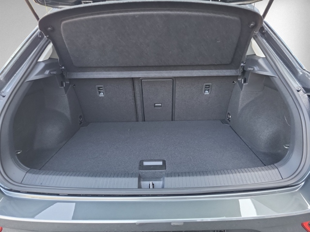 T-Roc 1.5 TSI Life LED+NAVI+AHK+RFK+ACC+PDC+APP+