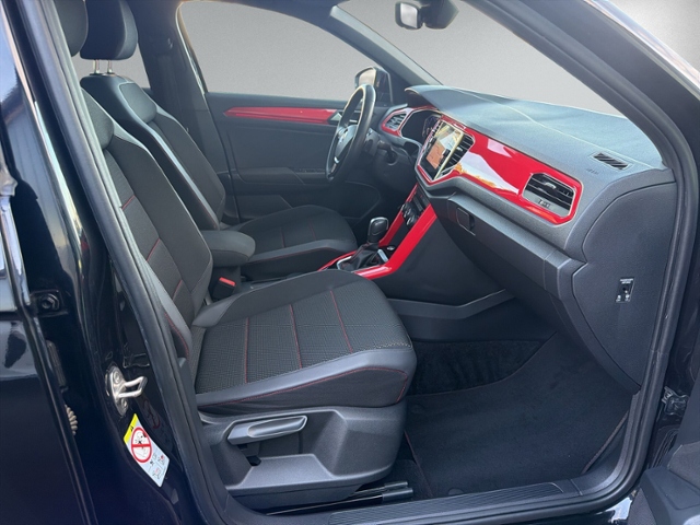 T-Roc 1.5 TSI DSG SPORT PANORAMA+STANDHZ+RFK+NAV