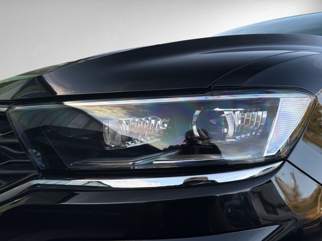 T-Roc 1.5 TSI DSG SPORT PANORAMA+STANDHZ+RFK+NAV