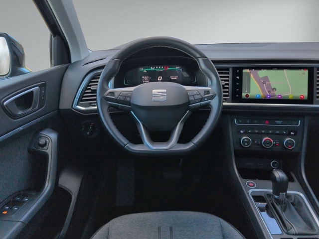 Ateca 2.0 TDI DSG STYLE AHK+PANO+KAMERA+NAVI+LED