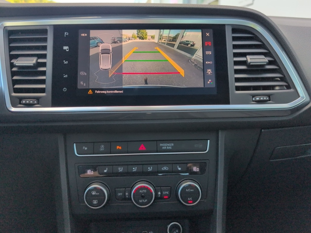Ateca 2.0 TDI DSG STYLE AHK+PANO+KAMERA+NAVI+LED