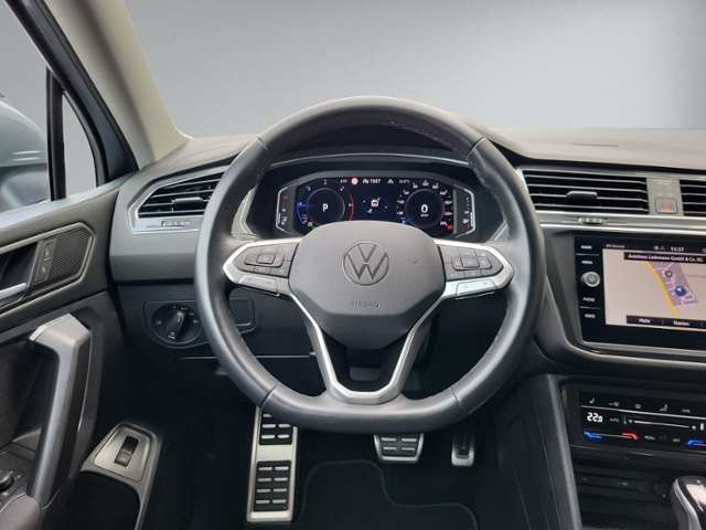 Tiguan Allspace 2.0 TDI DSG MOVE AHK+NAVI+ACC+LE