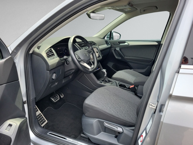 Tiguan Allspace 2.0 TDI DSG MOVE AHK+NAVI+ACC+LE