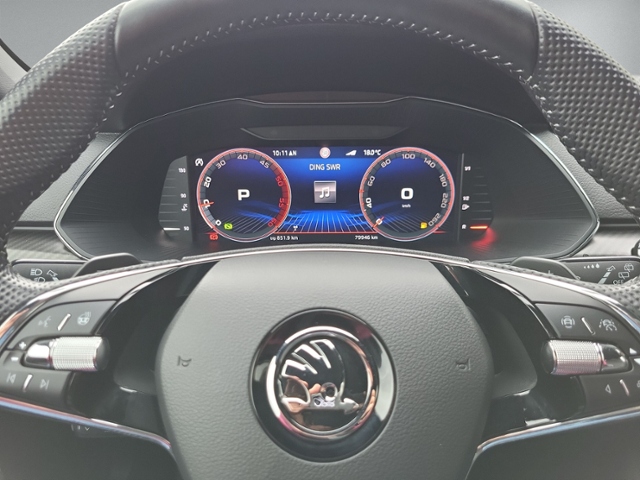 Superb Combi 2.0 TDI SPORTLINE AHK+MATRIX+NAVI.+