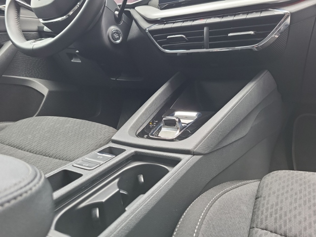 Octavia Combi 2.0 TDI DSG AHK+NAVI.+RFK+ACC+LED+