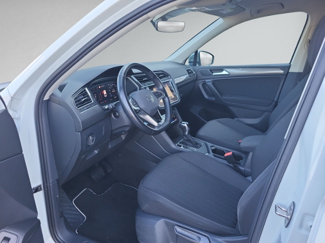 Tiguan Allspace 2.0 TDI DSG AHK+NAVI.+ACC+eHECK+
