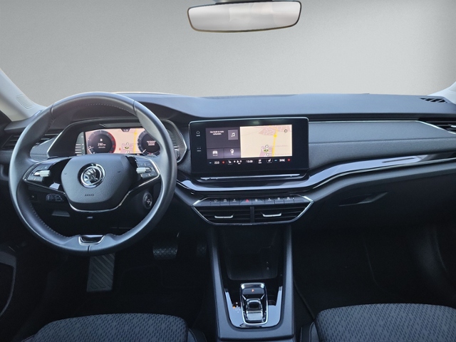 Octavia Combi 2.0 TDI DSG STYLE AHK+PANO+HEAD-up