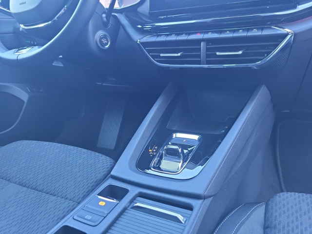 Octavia Combi 2.0 TDI DSG STYLE AHK+PANO+HEAD-up