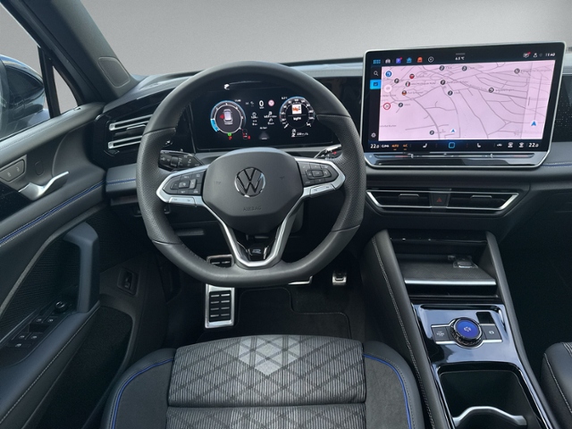 Tiguan R-Line 2.0 TDI 4MOT STANDHZ+PANO+AHK+DCC+