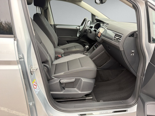 Touran 2.0 TDI DSG ACTIVE WSS.heiz+NAVI+ACC+LED+