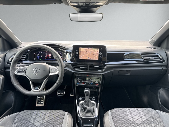 T-Roc 1.5 TSI DSG R-LINE PANO+IQ.LIGHT+RFK+NAVI+