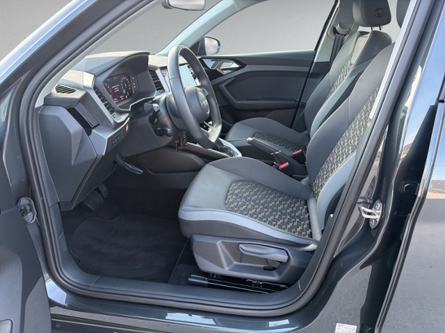 A1 30 Sportback 1.0 TFSI DSG LED+KAMERA+SIHZ+PDC
