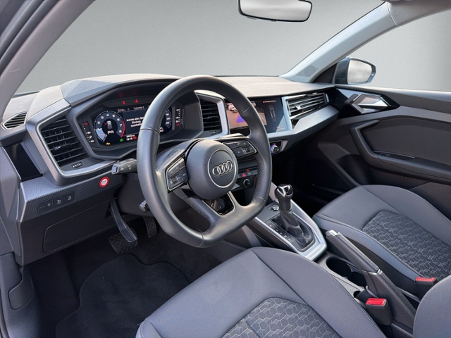 A1 30 Sportback 1.0 TFSI DSG LED+KAMERA+SIHZ+PDC
