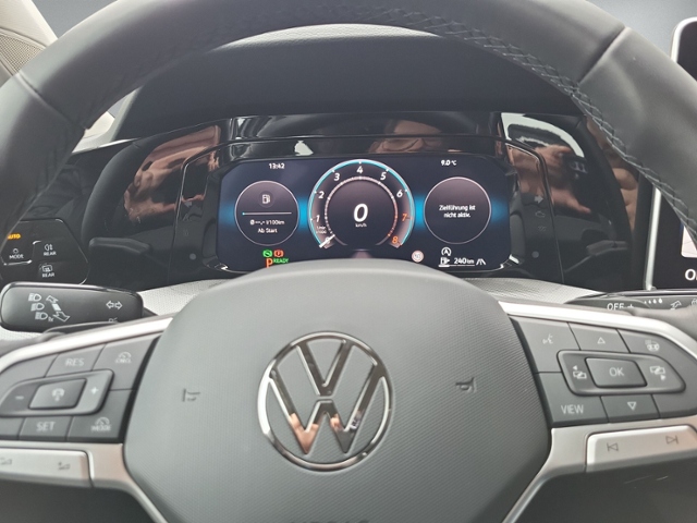 Golf VIII Variant 1.5 eTSI DSG Style 5-J-GAR+360
