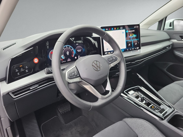 Golf VIII Variant 1.5 eTSI DSG Style 5-J-GAR+360