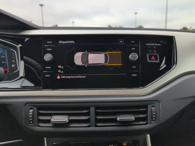 Taigo 1.5 TSI DSG MOVE AHK+NAVI+IQ.LIGHT+ACC+SHZ