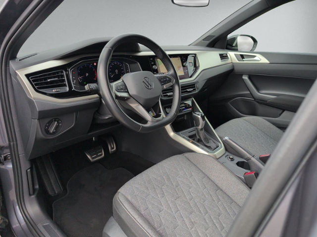 Taigo 1.5 TSI DSG MOVE AHK+NAVI+IQ.LIGHT+ACC+SHZ