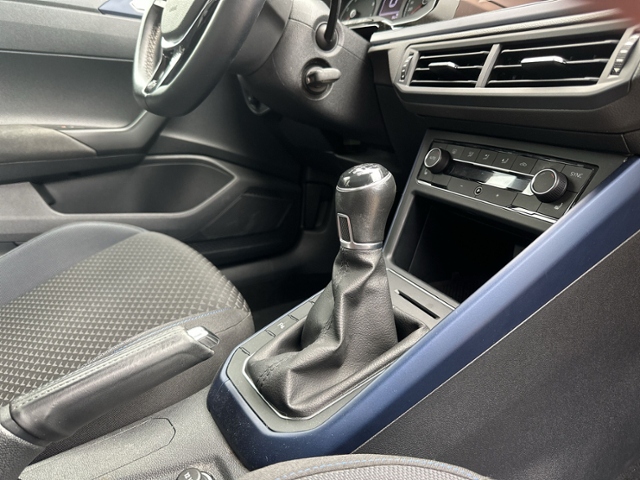 Polo 1.0 TSI R-LINE NAVI+LED+CLIMATRONIC+SIHZNG+