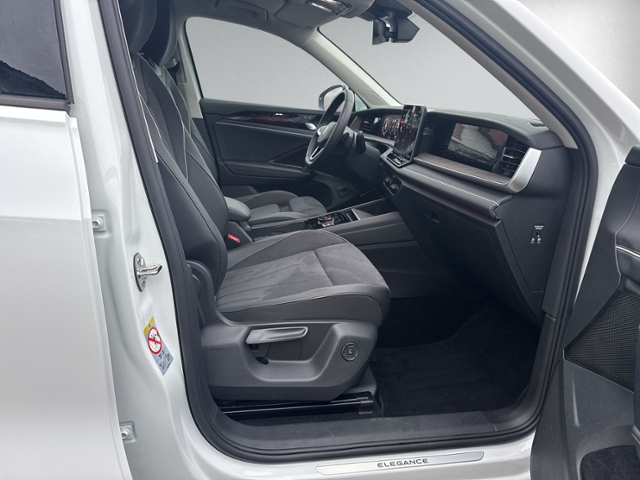 Tayron 1.5 eTSI DSG Elegance 7-SITZER+AHK+KAMERA