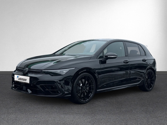 Golf VIII 2.0 TSI DSG R BLACK EDITION +PANO+360°
