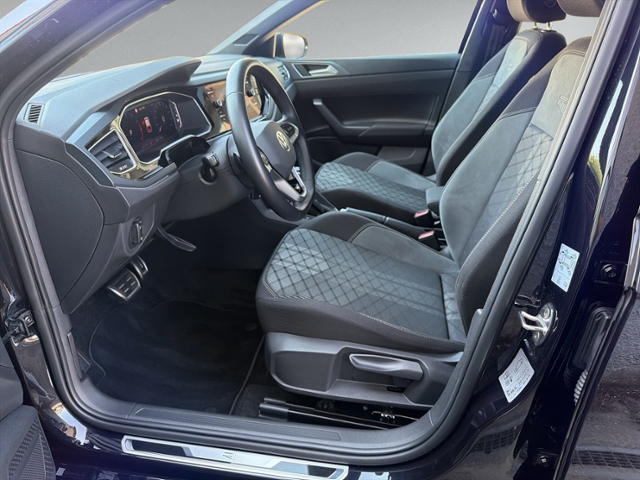 Polo 1.0 TSI DSG R-LINE RFK+APPLE+ACC+5J-GARANT+