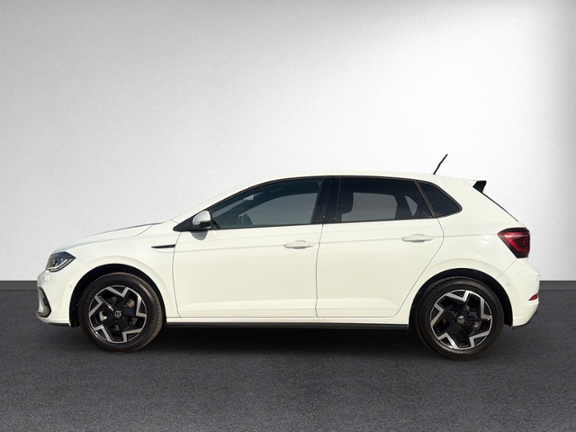 Polo 1.0 TSI DSG R-LINE RFK+IQ.LIGHT+ACC+5J-GARA