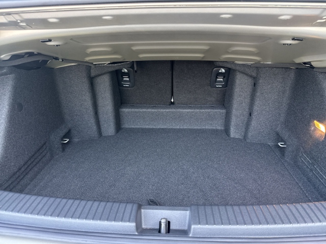 T-Roc Cabriolet 1.5 TSI R-LINE AHK+LED+NAVI+RFK+